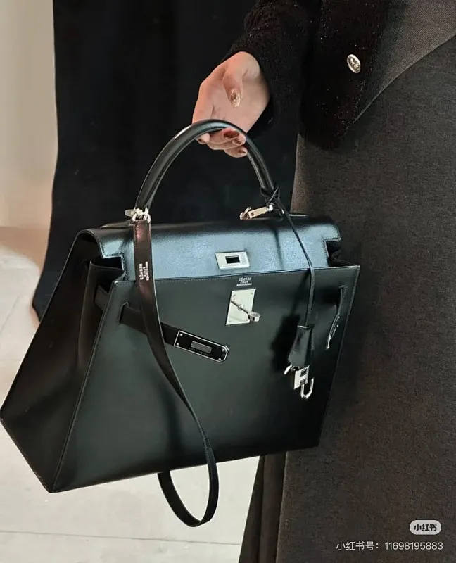 All categories Hermès women's bags (Hermès) Hermès 2822