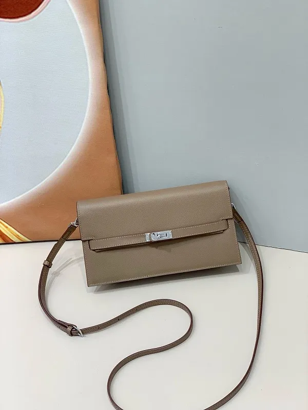 All categories Hermès women's bags (Hermès) Hermès 362-2