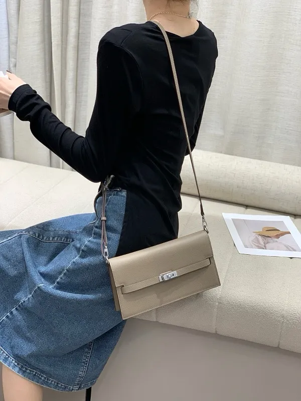 All categories Hermès women's bags (Hermès) Hermès 362-2