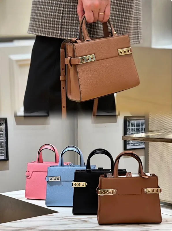 All categories Hermès women's bags (Hermès) Hermès 197
