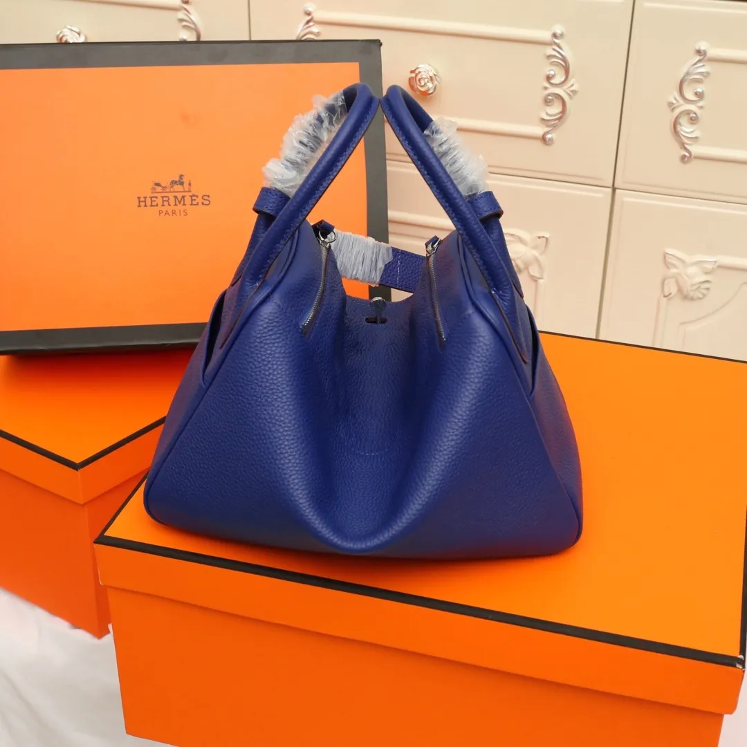 All categories Official website "Brand Women's Bags" Women's Bags 💙 Hermes 2022 official new Hermès lindy bag wholesale small size 58004000 large size 58004200 high quality size: small size 26CM large size 30CM