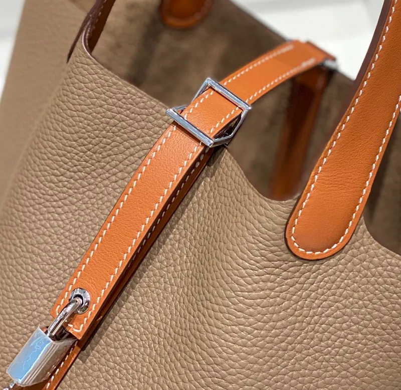 All categories Hermès women's bags (Hermès) Hermès 1118