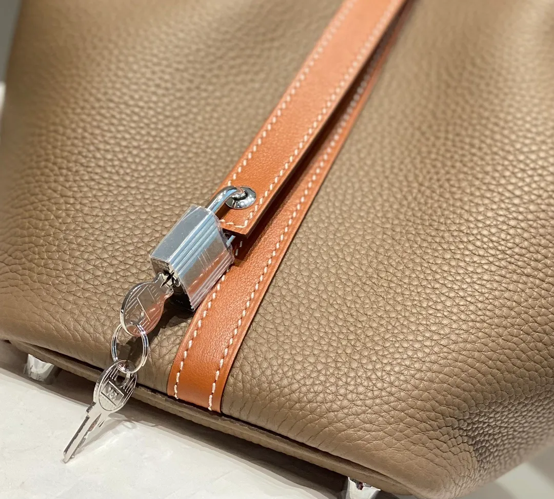 All categories Hermès women's bags (Hermès) Hermès 1118