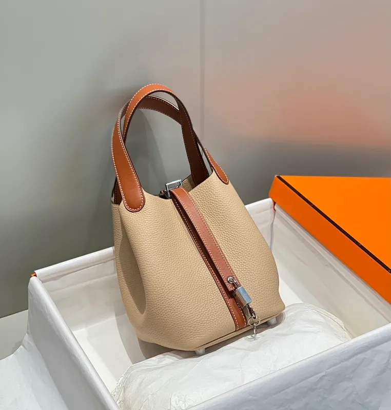 All categories Hermès women's bags (Hermès) Hermès 1118