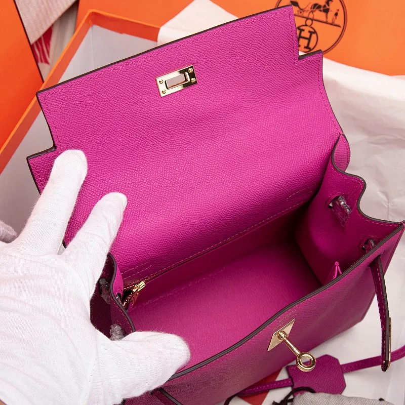 All Categories Official Website "Brand Women's Bags" Women's Bags 💙 Hermes 2022 Official New Hermès Women's Hand-Crossbody Two-Purpose Bag Wholesale Cowhide Palm Print Large Size 58002500 Small Size 58002300 High Quality Size: Large Size 28-22-10CM Small Size 25-17-7CM