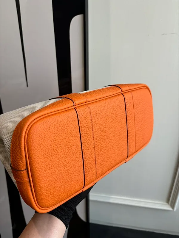 All categories Hermès women's bags (Hermès) Hermès 2330