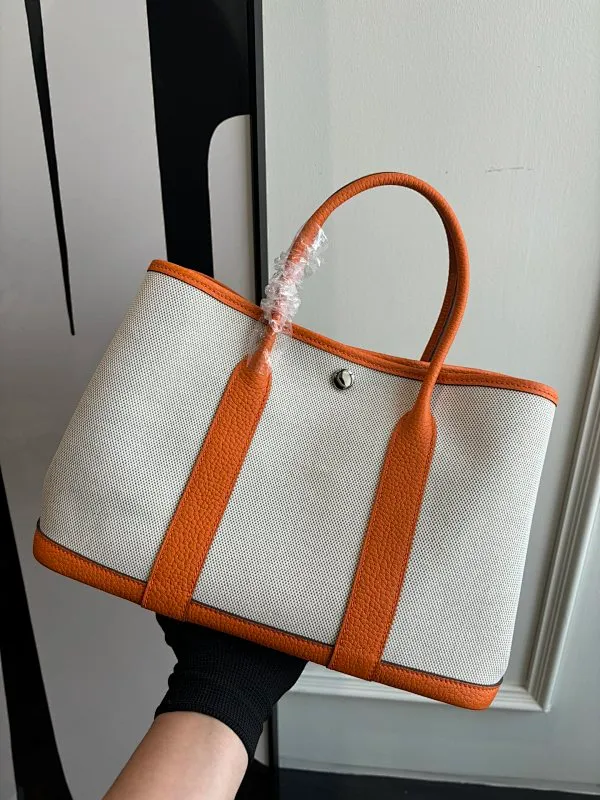 All categories Hermès women's bags (Hermès) Hermès 2330