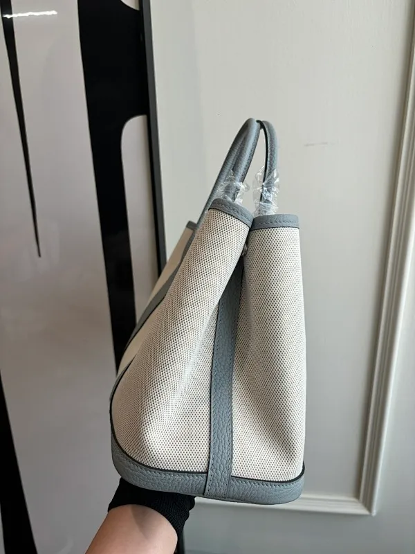 All categories Hermès women's bags (Hermès) Hermès 2330