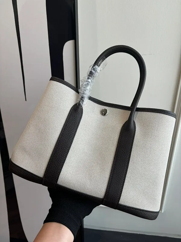 All categories Hermès women's bags (Hermès) Hermès 2330