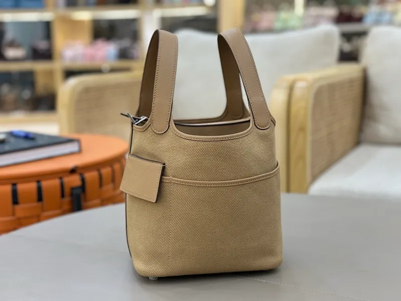 All categories Hermès women's bags (Hermès) Hermès 1818