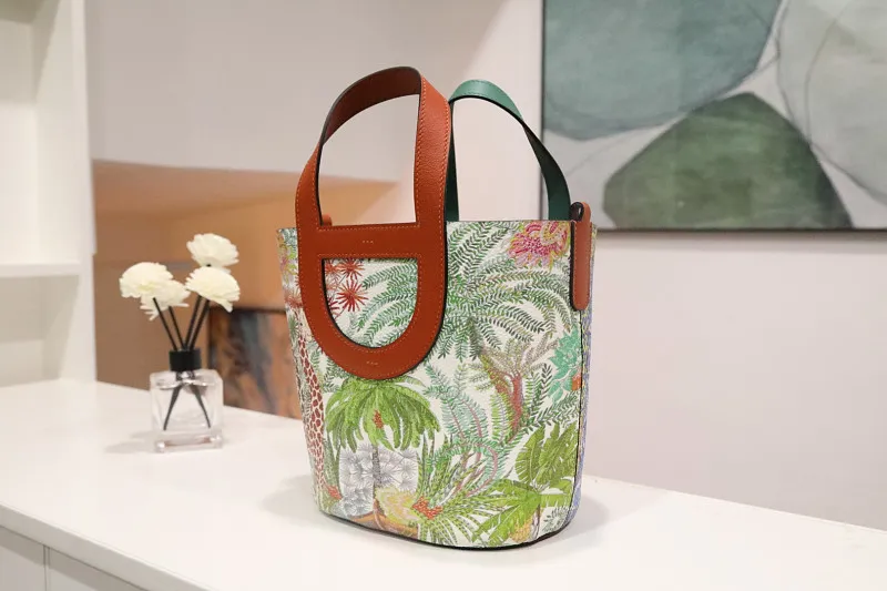 All categories Hermès women's bags (Hermès) Hermès 1822