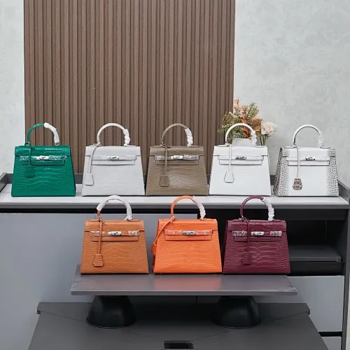 All categories Hermès women's bags (Hermès) Hermès 2823