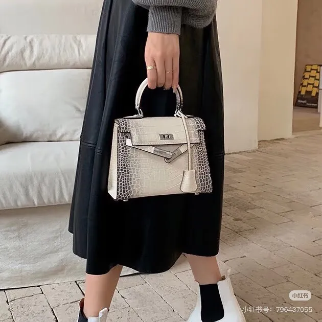 All categories Hermès women's bags (Hermès) Hermès 2823