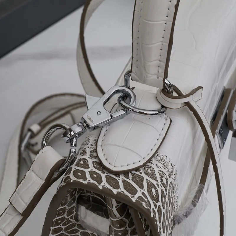 All categories Hermès women's bags (Hermès) Hermès 2823