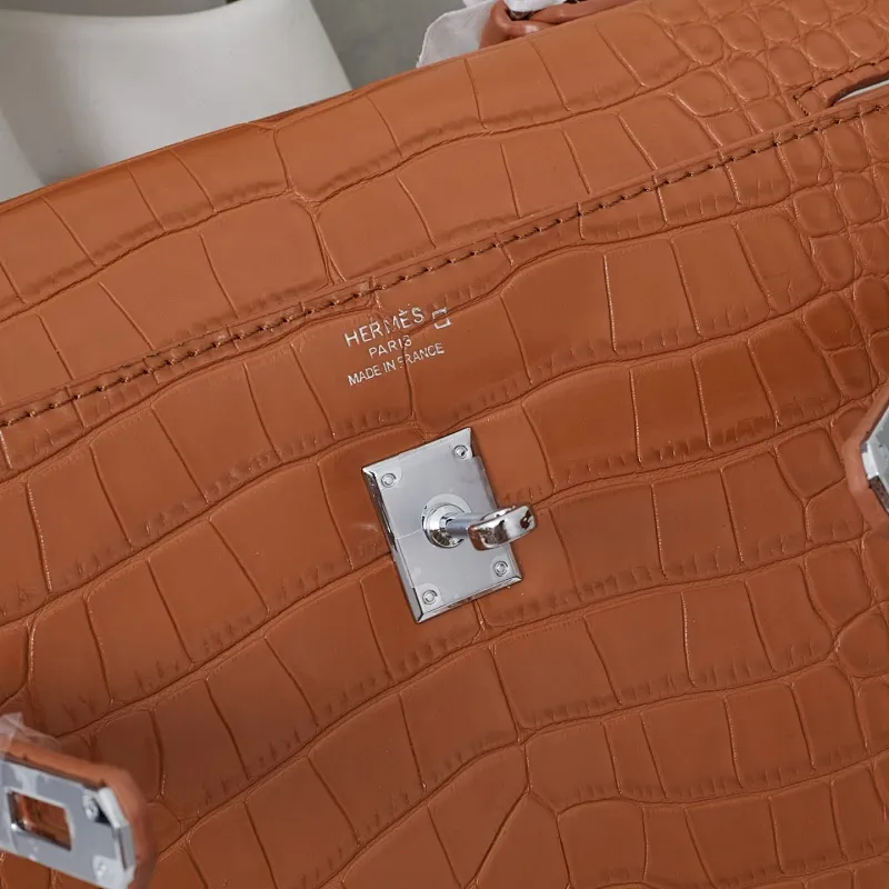 All categories Hermès women's bags (Hermès) Hermès 2823