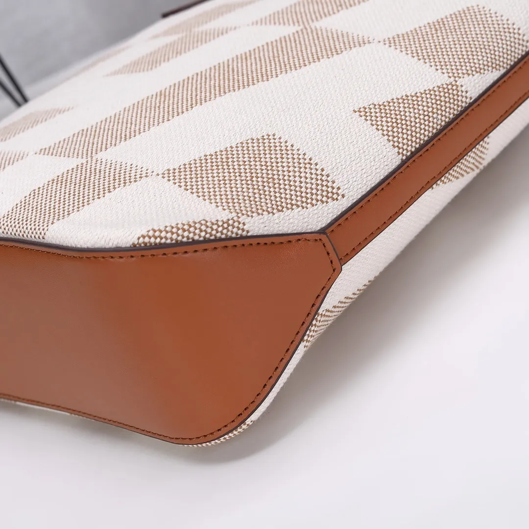 All categories Hermès women's bags (Hermès) Hermès 8011
