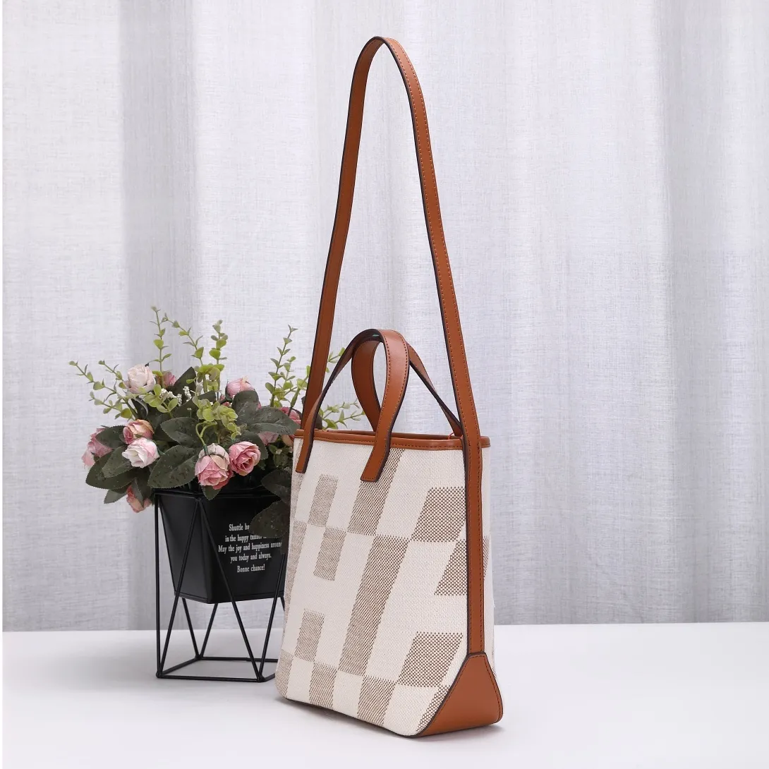 All categories Hermès women's bags (Hermès) Hermès 8011