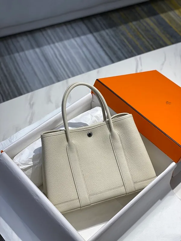 All categories Hermès women's bags (Hermès) Hermès 5552