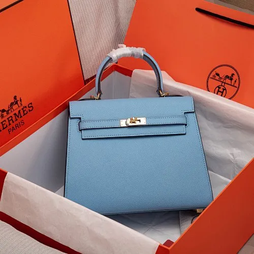 All Categories Official Website "Brand Women's Bags" Women's Bags 💙 Hermes 2022 Official New Hermès Women's Hand-Crossbody Two-Purpose Bag Wholesale Cowhide Palm Print Large Size 58002500 Small Size 58002300 High Quality Size: Large Size 28-22-10CM Small Size 25-17-7CM