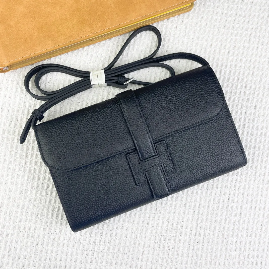 All Categories Official Website "Brand Women's Bags" Women's Bags 💙 Hermes 2025 New Hermes Crossbody Bag