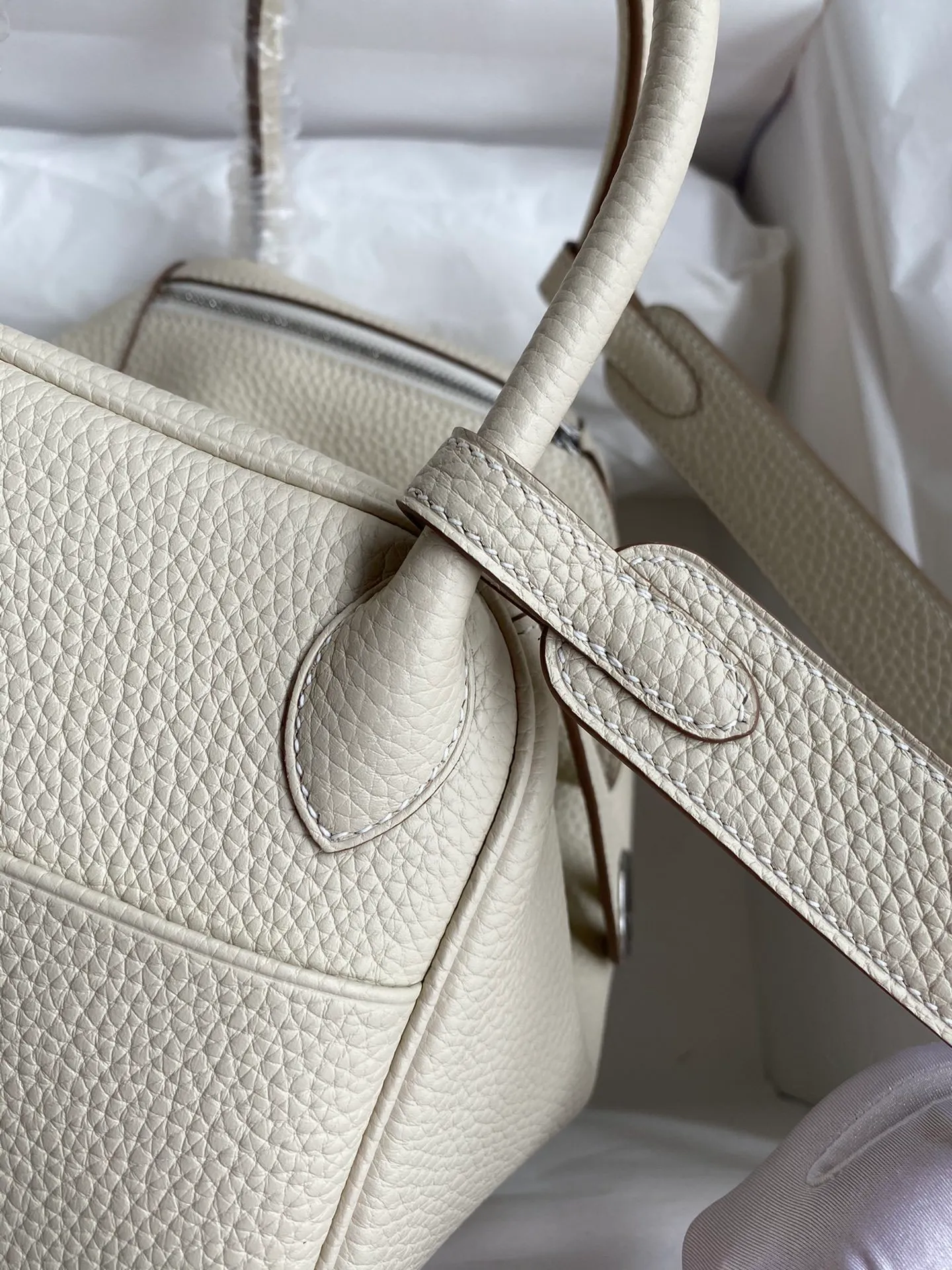 All categories Hermès women's bags (Hermès) Hermès 2626 wax thread