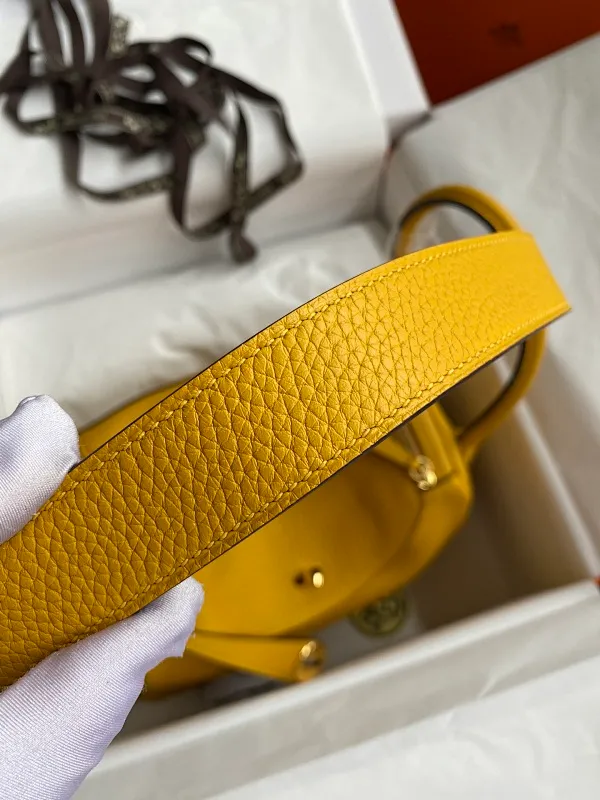 All categories Hermès women's bags (Hermès) Hermès 2626 wax thread