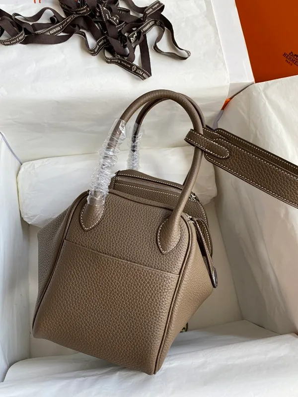 All categories Hermès women's bags (Hermès) Hermès 2626 wax thread