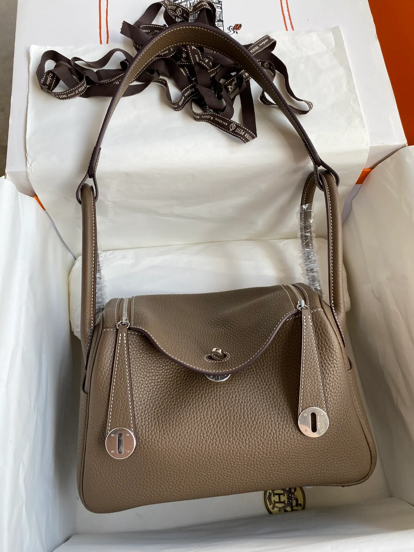 All categories Hermès women's bags (Hermès) Hermès 2626 wax thread
