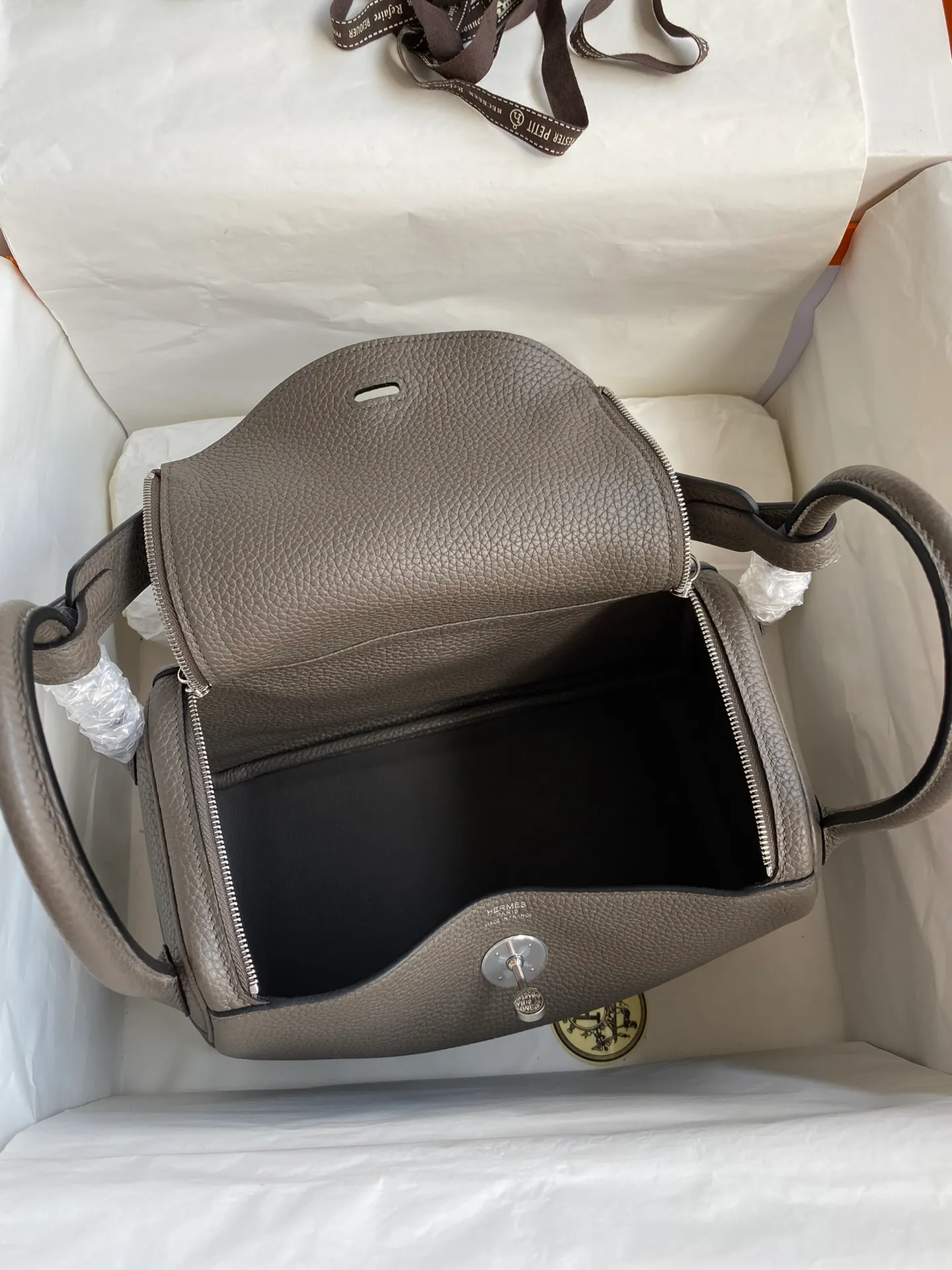 All categories Hermès women's bags (Hermès) Hermès 2626 wax thread