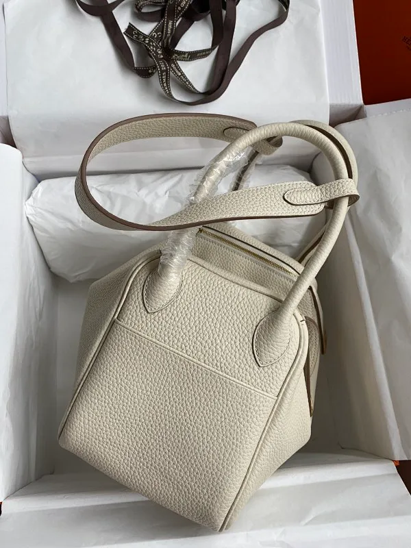 All categories Hermès women's bags (Hermès) Hermès 2626 wax thread