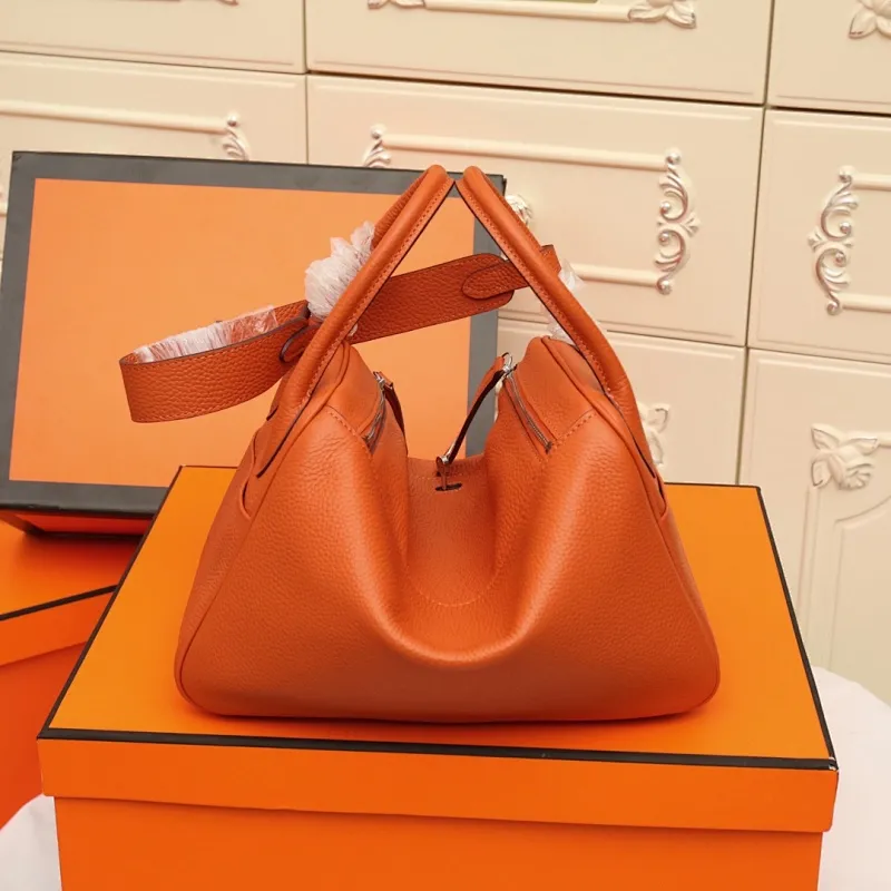 All categories Official website "Brand Women's Bags" Women's Bags 💙 Hermes 2022 official new Hermès lindy bag wholesale small size 58004000 large size 58004200 high quality size: small size 26CM large size 30CM