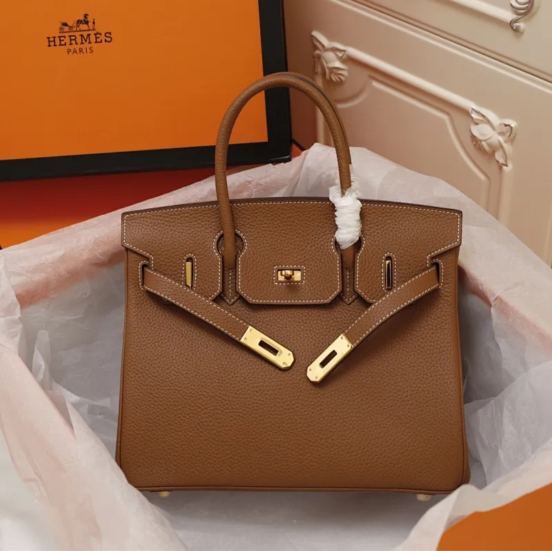 All Categories Official Website "Brand Women's Bags" Women's Bags 💙 Hermes 2022 official new Hermes women's hand-carrying and cross-body dual-use bags wholesale Imported first-layer calfskin Small size 58003800 Large size 58003900 High quality Size: Small 30CM Large 35CM