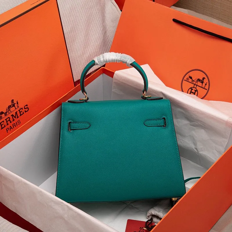 All Categories Official Website "Brand Women's Bags" Women's Bags 💙 Hermes 2022 Official New Hermès Women's Hand-Crossbody Two-Purpose Bag Wholesale Cowhide Palm Print Large Size 58002500 Small Size 58002300 High Quality Size: Large Size 28-22-10CM Small Size 25-17-7CM