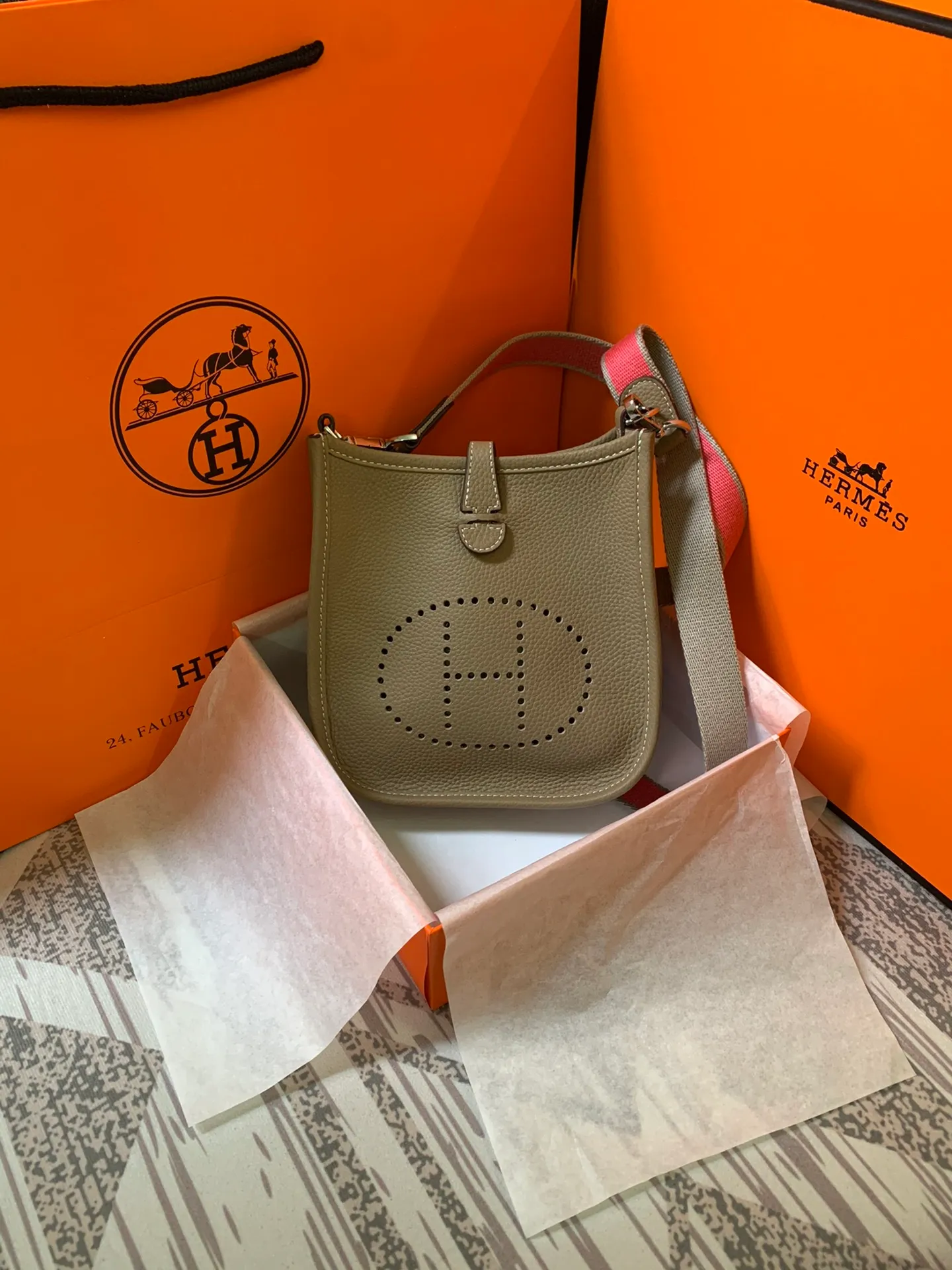 All categories Hermès women's bags (Hermès) Hermès 3017