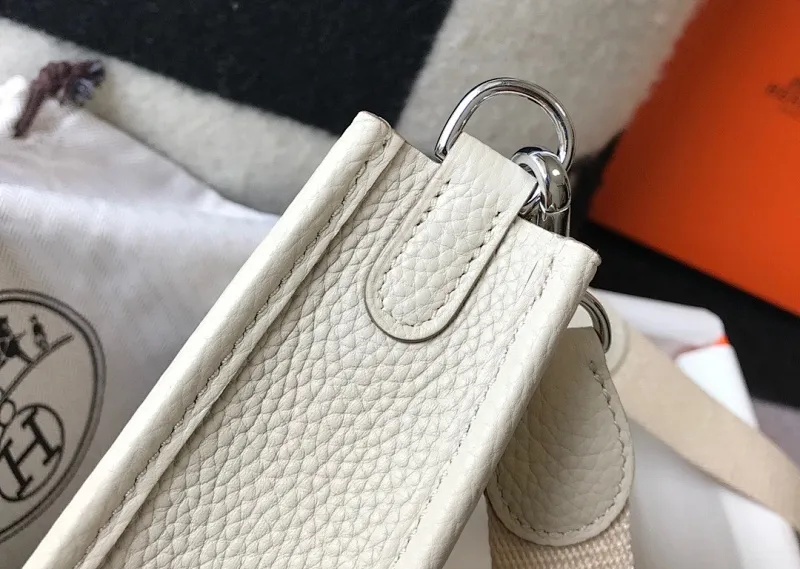 All categories Hermès women's bags (Hermès) Hermès 3017