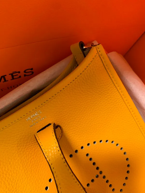 All categories Hermès women's bags (Hermès) Hermès 3017