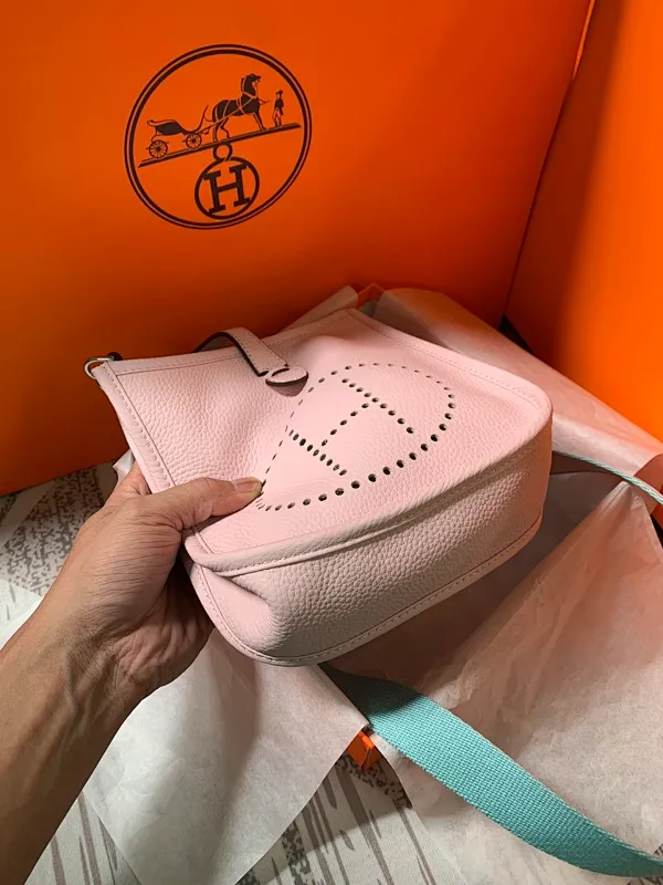 All categories Hermès women's bags (Hermès) Hermès 3017