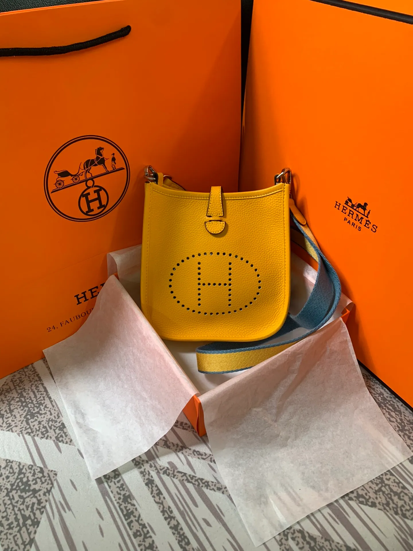 All categories Hermès women's bags (Hermès) Hermès 3017