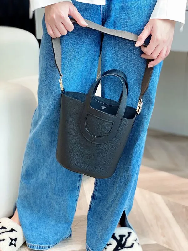 All categories Hermès women's bags (Hermès) Hermès 1822