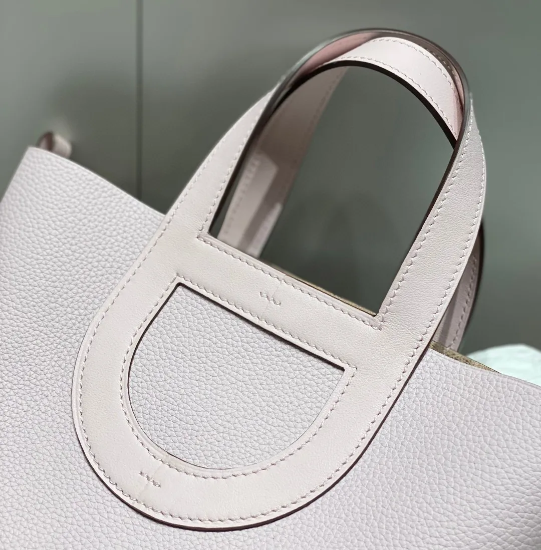 All categories Hermès women's bags (Hermès) Hermès 1822