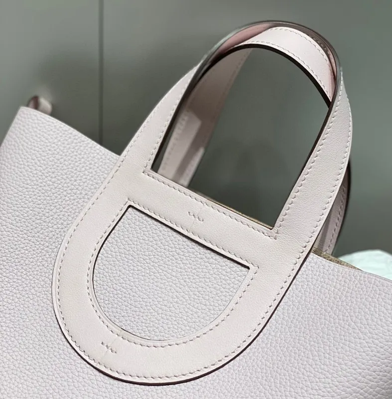 All categories Hermès women's bags (Hermès) Hermès 1822