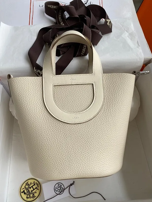 All categories Hermès women's bags (Hermès) Hermès 1822