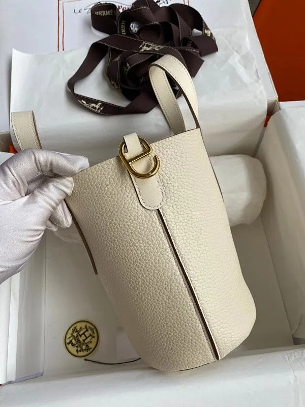 All categories Hermès women's bags (Hermès) Hermès 1822