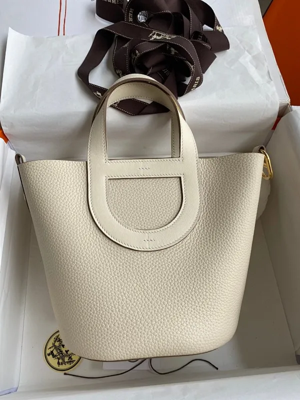 All categories Hermès women's bags (Hermès) Hermès 1822