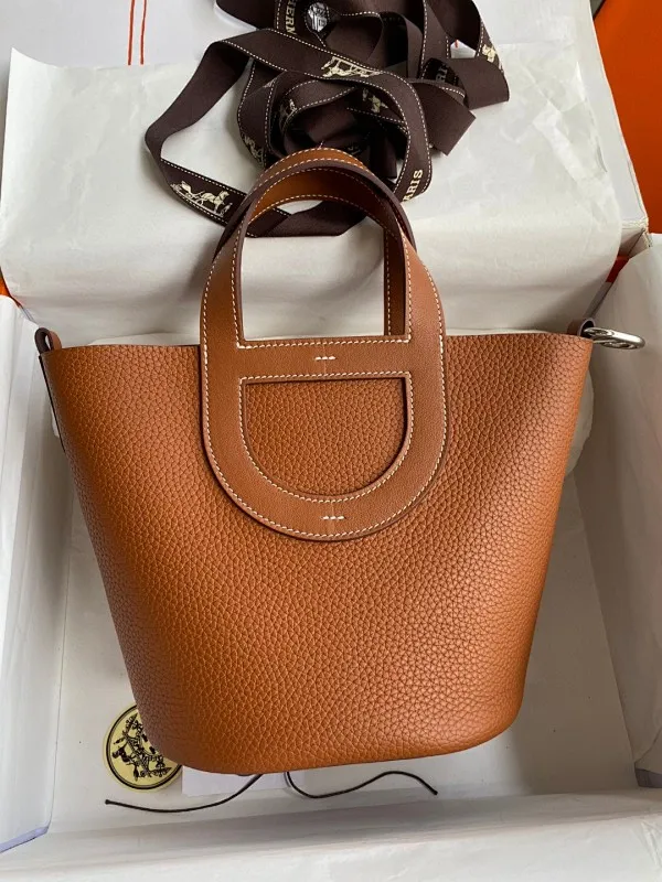 All categories Hermès women's bags (Hermès) Hermès 1822