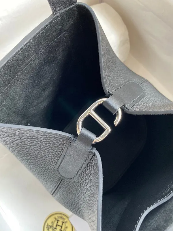 All categories Hermès women's bags (Hermès) Hermès 1822
