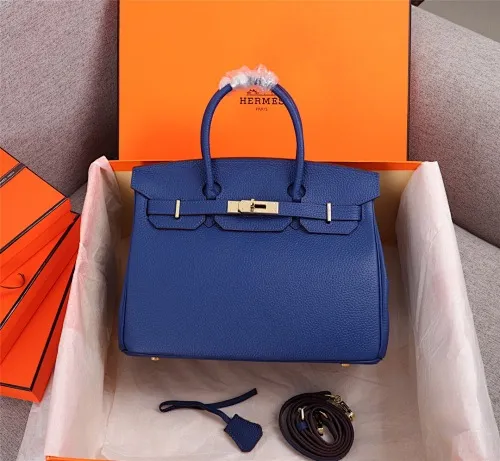 All Categories Official Website "Brand Women's Bags" Women's Bags 💙 Hermes (exclusive factory code, goat pattern inside) Hermès Hermès platinum first layer with lychee pattern, not common in the market, inside zipper puller, copper lock with logo, 25cm 58002800 30cm 58003000 35cm 58003200 五
