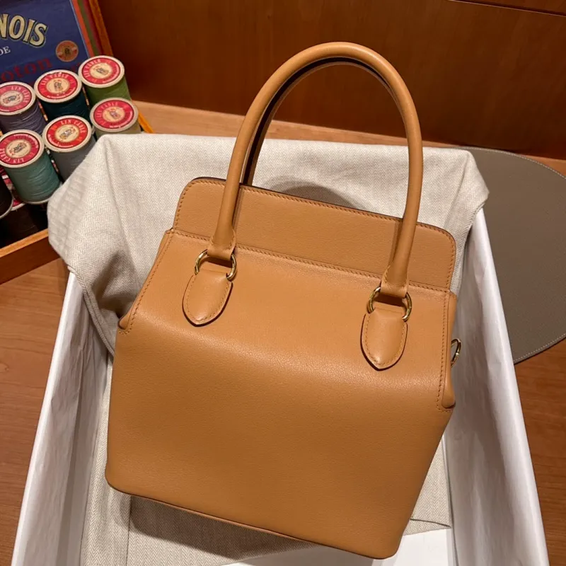 All categories Hermès women's bags (Hermès) Hermès 234