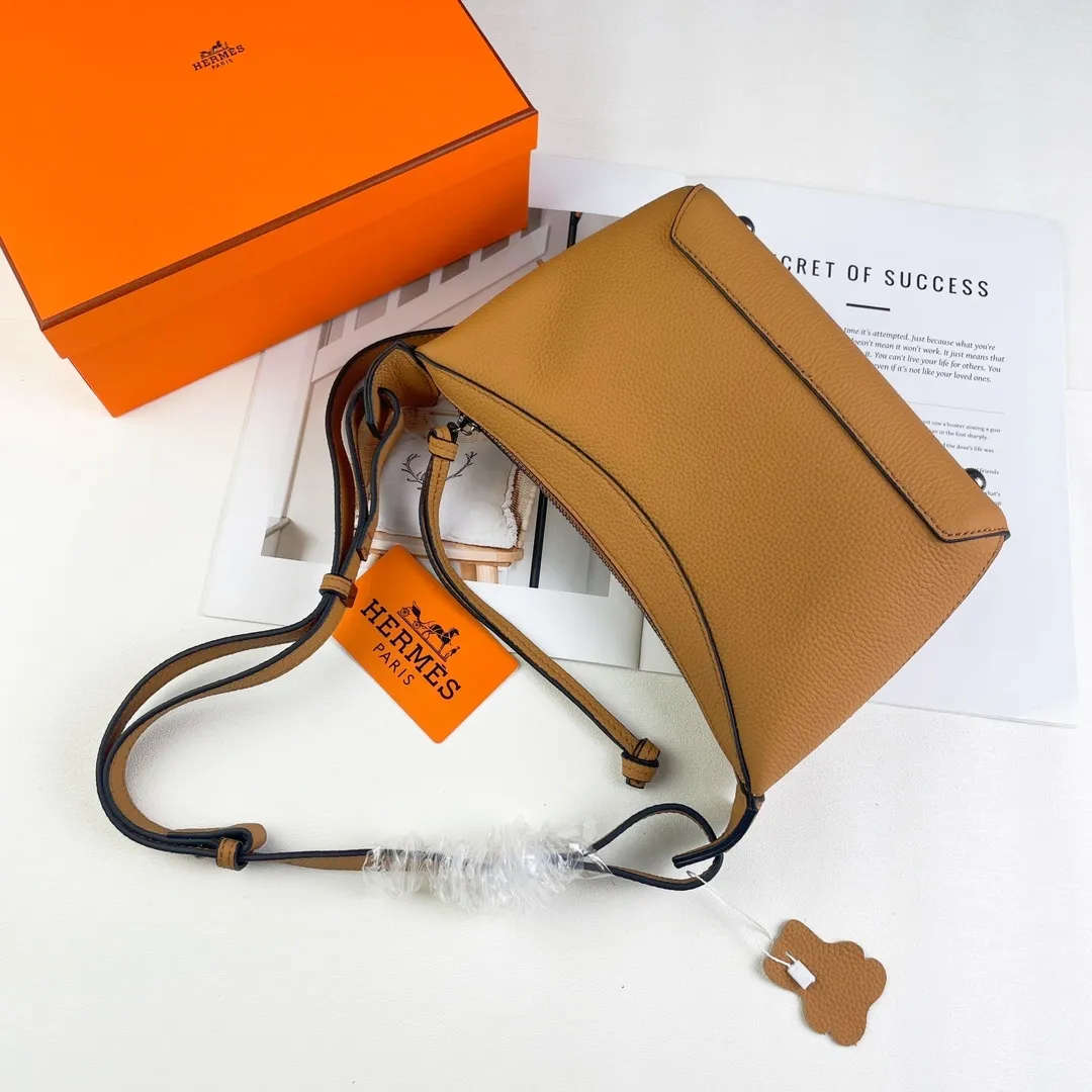 All categories Hermès women's bags (Hermès) Hermès E955