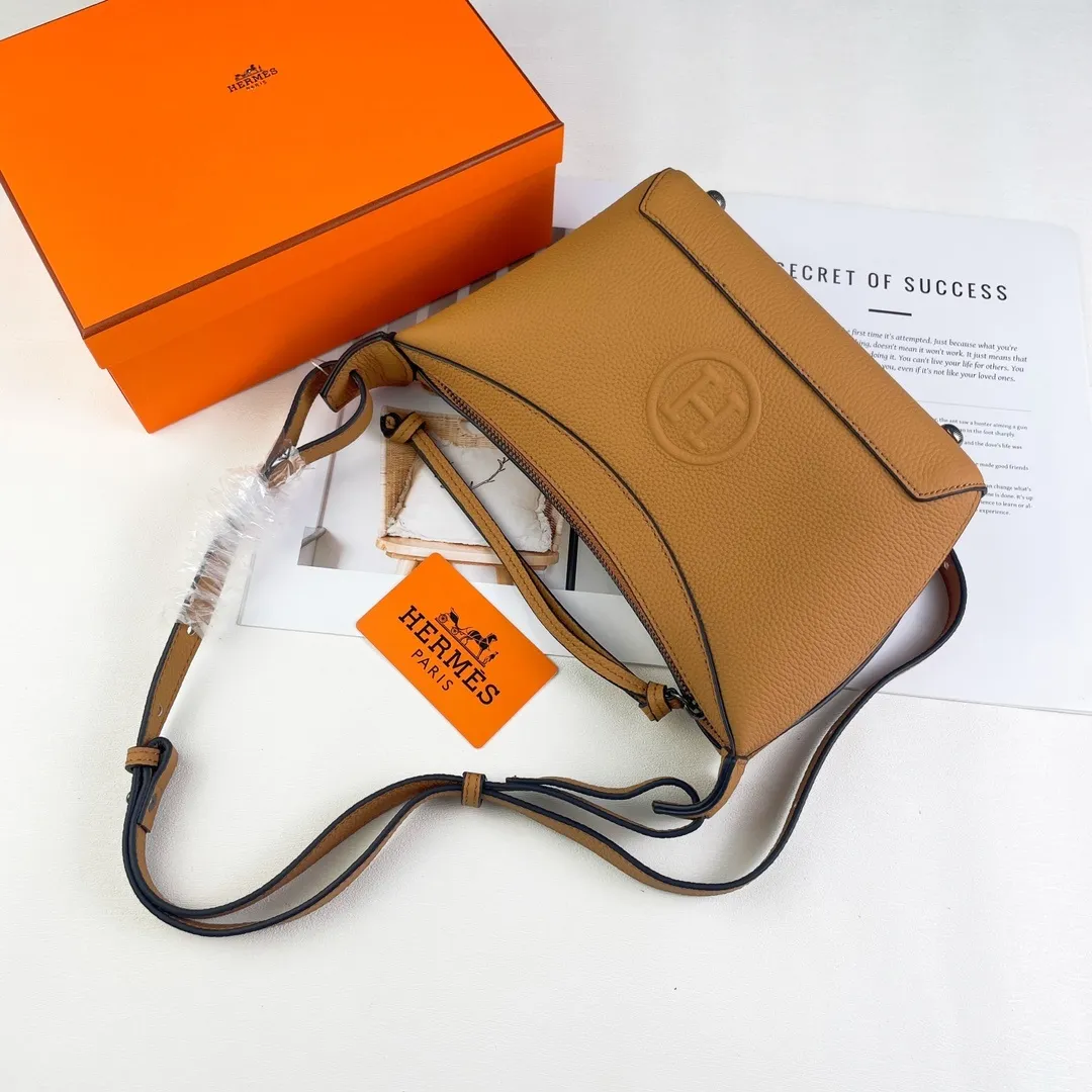 All categories Hermès women's bags (Hermès) Hermès E955